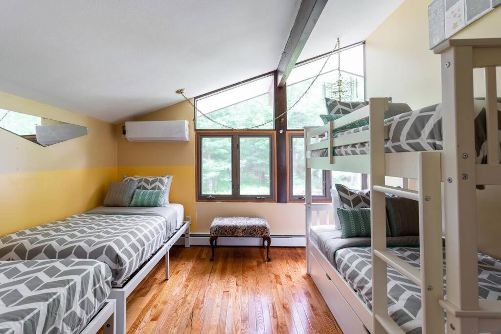 Sunset Estate In The Catskills Монтиселло Экстерьер фото