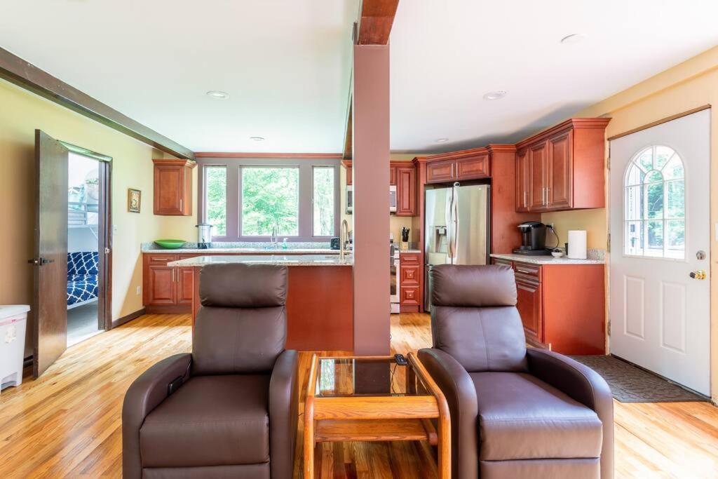 Sunset Estate In The Catskills Монтиселло Экстерьер фото